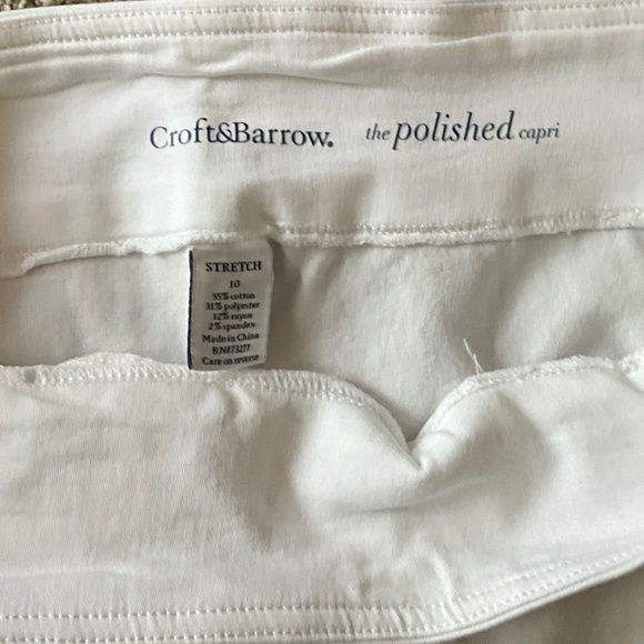 Croft & Barrow The Polished Capri - Picture 2 of 4